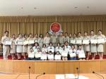 รับโล่เกียรติยศรางวัลคนเก่ง