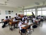 โครงการศึกษาเพื่อต่อต้านการใช้ยาเสพติดในเด็กนักเรียน (D.A.R.E.)...